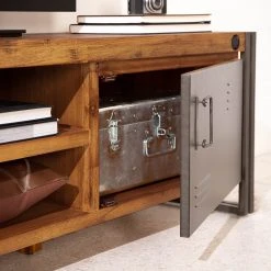 Ars manufacti TV-Lowboard Manchester II - Akazie massiv / Metall - Akazie / Anthrazit -Wohnzimmermöbel boutique en ligne 1000008809 220630 024 MOOD DETAILS P000000001000008809 mood