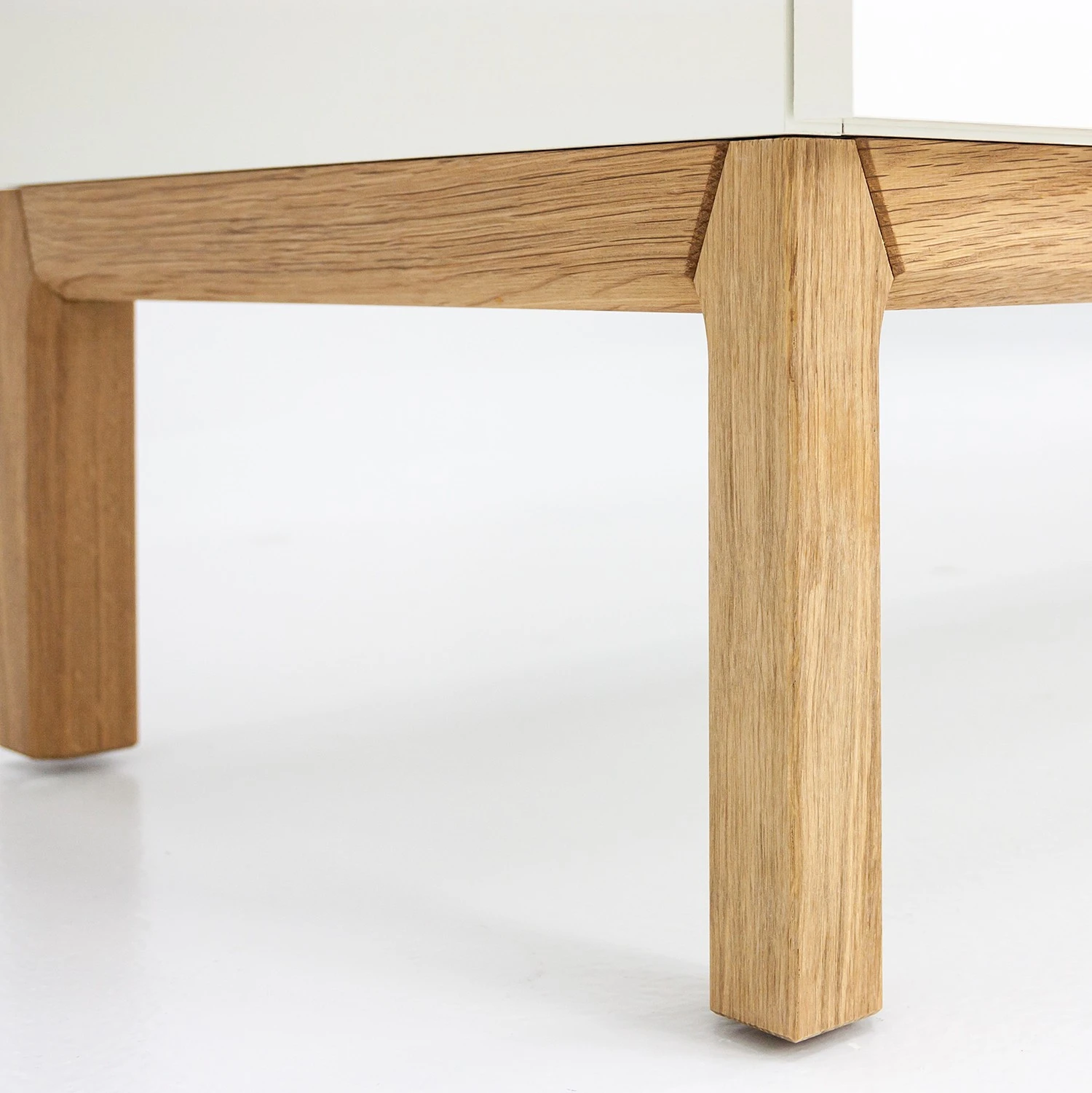 Tenzo Highboard Patch I - Weiß 9 Tenzo Highboard Patch I - Weiß – Bild 9