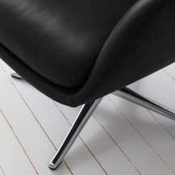 Studio Copenhagen Sessel Hepburn III - Echtleder Neka: Schwarz - Chrom glänzend 21 Studio Copenhagen Sessel Hepburn III - Echtleder Neka: Schwarz - Chrom glänzend -Wohnzimmermöbel boutique en ligne 1000110692 180713 152010130 MOOD GALLERYIMAGES P000000001000110692 mood