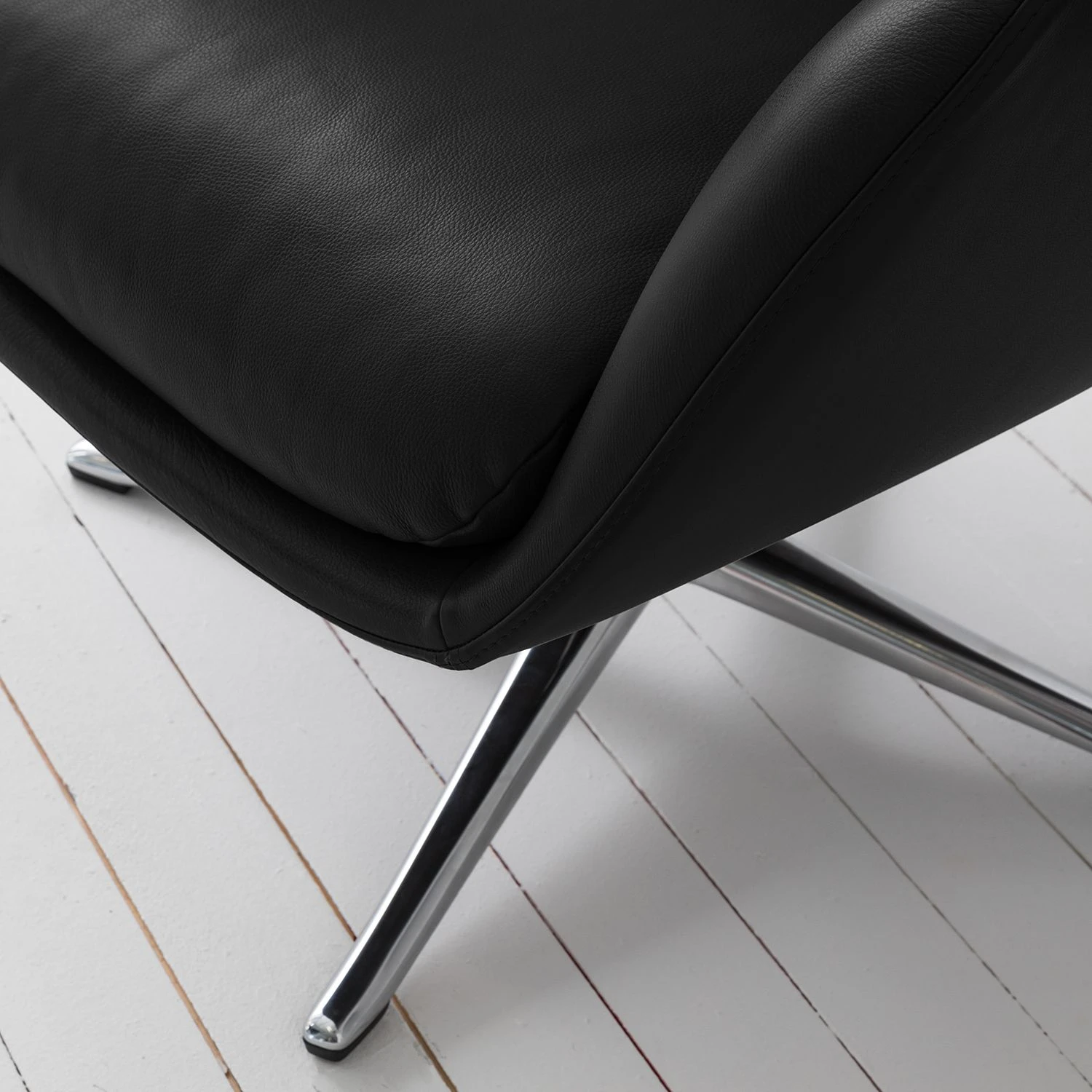 Studio Copenhagen Sessel Hepburn III - Echtleder Neka: Schwarz - Chrom glänzend 9 Studio Copenhagen Sessel Hepburn III - Echtleder Neka: Schwarz - Chrom glänzend – Bild 9