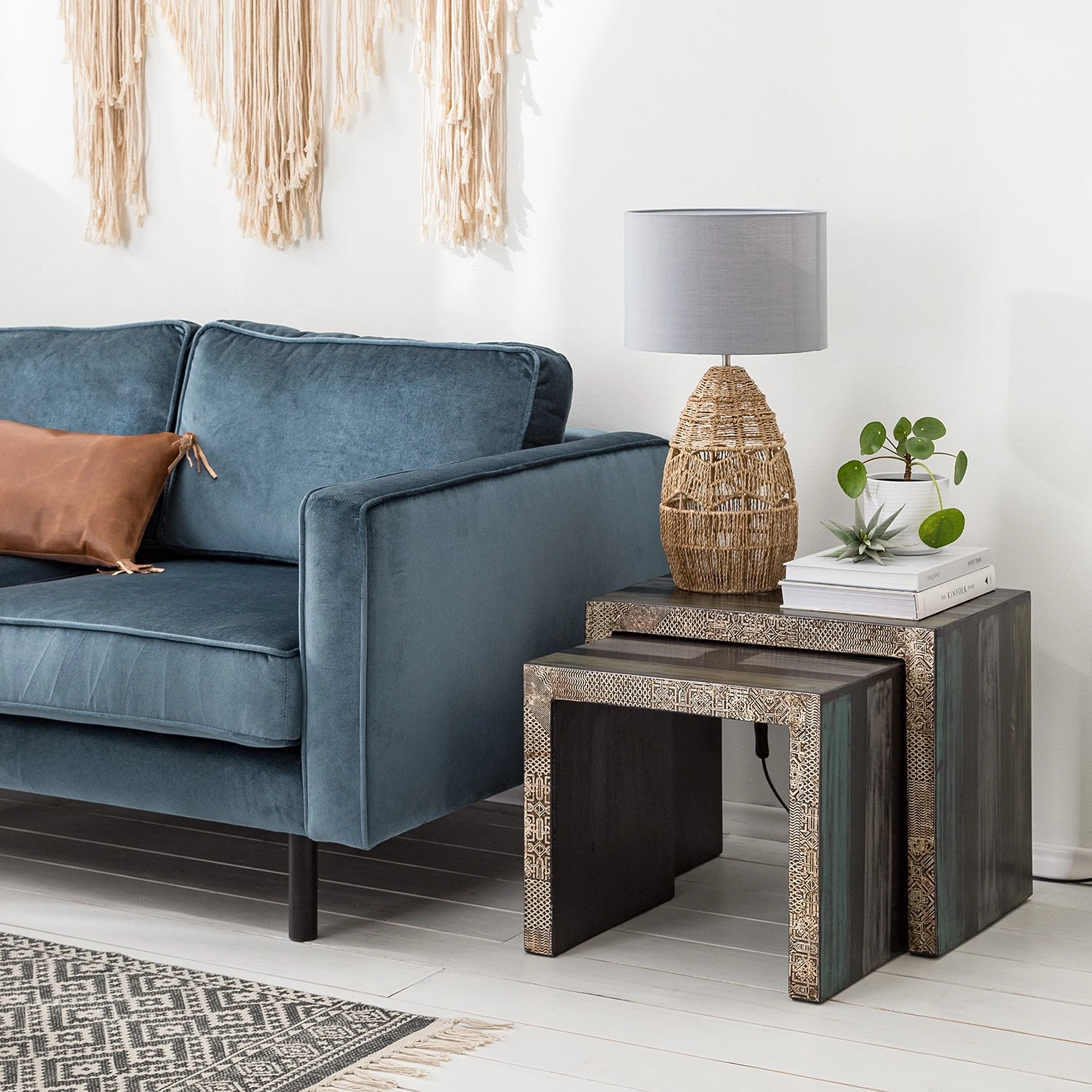 Wolf-Möbel Beistelltisch Goa III (2er-Set) - Mango teilmassiv 12 Wolf-Möbel Beistelltisch Goa III (2er-Set) - Mango teilmassiv – Bild 12