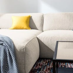 Studio Copenhagen Ecksofa HUDSON 1,5-Sitzer mit Longchair - Webstoff Saia: Beige - Longchair davorstehend links -Wohnzimmermöbel boutique en ligne 1000123836 190916 13150900022 DETAILS P000000001000123836 1