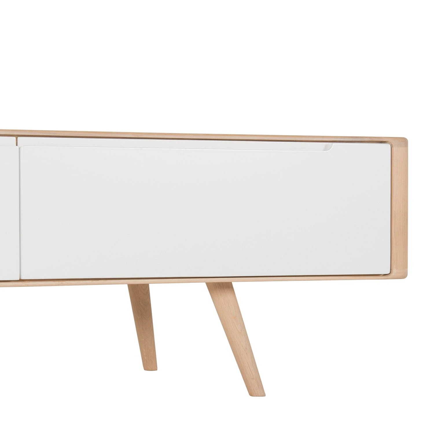 Studio Copenhagen TV-Lowboard Loca V - Wildeiche teilmassiv - Wildeiche hell geölt - Breite: 225 cm - Tiefe: 42 cm 9 Studio Copenhagen TV-Lowboard Loca V - Wildeiche teilmassiv - Wildeiche hell geölt - Breite: 225 cm - Tiefe: 42 cm – Bild 9