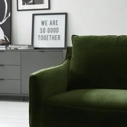 Studio Copenhagen Sofa Pouch (2-Sitzer) - Samt - Dunkelgrün 21 Studio Copenhagen Sofa Pouch (2-Sitzer) - Samt - Dunkelgrün -Wohnzimmermöbel boutique en ligne 1000179433 200320 15315700015 DETAILS P000000001000179433