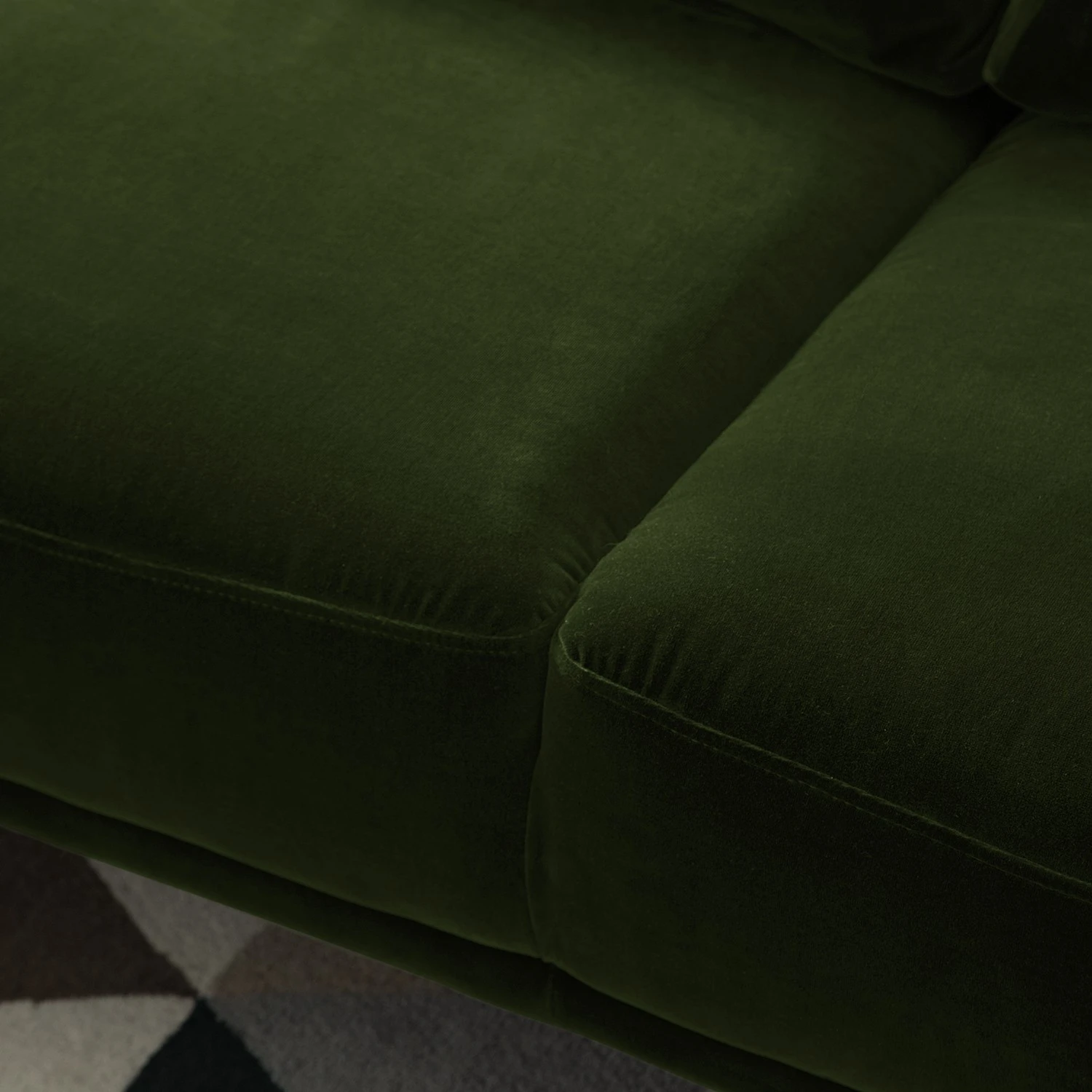 Studio Copenhagen Sofa Pouch (2-Sitzer) - Samt - Dunkelgrün 10 Studio Copenhagen Sofa Pouch (2-Sitzer) - Samt - Dunkelgrün – Bild 10