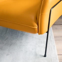 Studio Copenhagen Sessel Knokke II - Echtleder - Goldgelb 26 Studio Copenhagen Sessel Knokke II - Echtleder - Goldgelb -Wohnzimmermöbel boutique en ligne 1000179435 200622 14532900004 DETAILS P000000001000179435