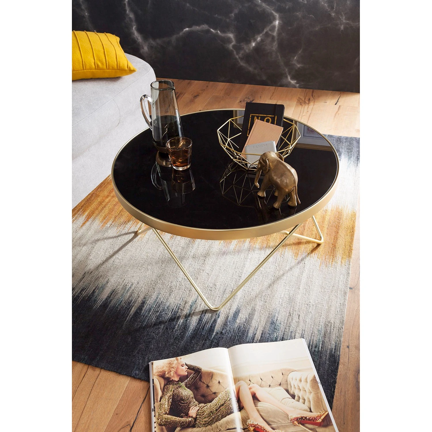 Jack & Alice Couchtisch Morgan - Glas / Metall - Schwarz / Gold 5 Jack & Alice Couchtisch Morgan - Glas / Metall - Schwarz / Gold – Bild 5