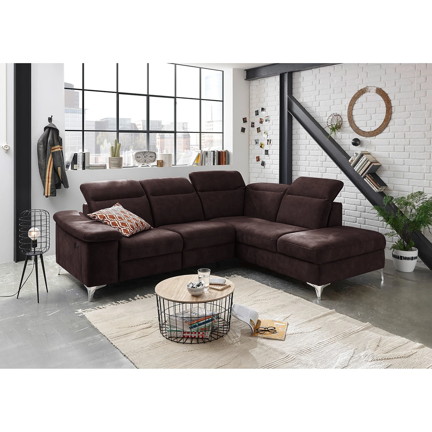 Fredriks Ecksofa Tolar - Microfaser - Microfaser Salvo: Aubergine - Ottomane davorstehend rechts 2 Fredriks Ecksofa Tolar - Microfaser - Microfaser Salvo: Aubergine - Ottomane davorstehend rechts – Bild 2