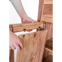 Naturoo Highboard Nyack - Mango massiv / Wiener Geflecht - Mango / Gold 8 Naturoo Highboard Nyack - Mango massiv / Wiener Geflecht - Mango / Gold -Wohnzimmermöbel boutique en ligne 1000211487 210217 11364000011 DETAILS P000000001000211487