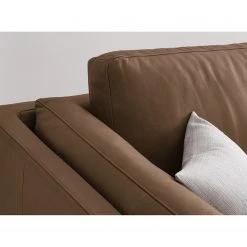 Studio Copenhagen Ecksofa COSO Classic+ mit Ottomane - Echtleder Taru: Nougat - Breite: 245 cm - Ottomane davorstehend rechts - Bettkasten - Eiche Dunkel -Wohnzimmermöbel boutique en ligne 1000212869 201008 13335600235 DETAILS P000000001000212869