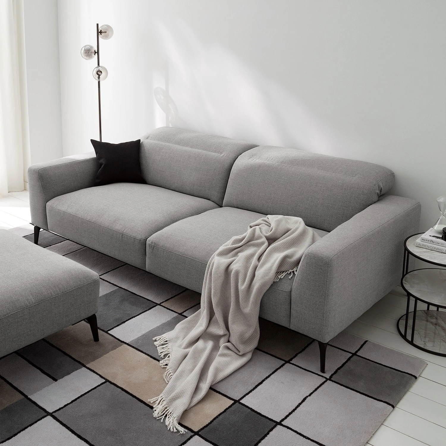 Studio Copenhagen Sofa Berrie (3-Sitzer) - Webstoff Milan: Hellgrau 18 Studio Copenhagen Sofa Berrie (3-Sitzer) - Webstoff Milan: Hellgrau – Bild 18