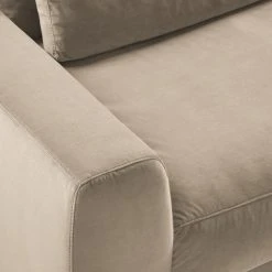Studio Copenhagen Ecksofa Willows II - Samt Shyla: Beige - Ottomane davorstehend rechts 31 Studio Copenhagen Ecksofa Willows II - Samt Shyla: Beige - Ottomane davorstehend rechts -Wohnzimmermöbel boutique en ligne 1000218190 201124 10494500554 DETAILS P000000001000218190