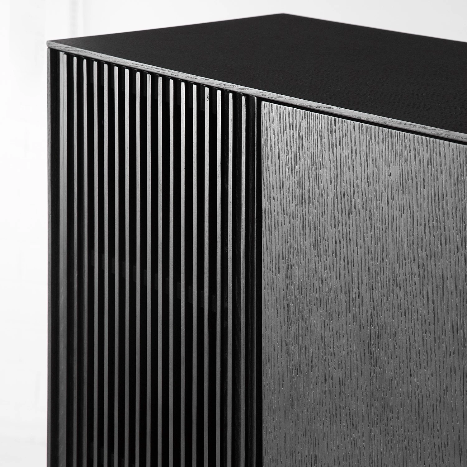 Studio Copenhagen Highboard Dowland - Echtholzfurnier - Eiche Schwarz 10 Studio Copenhagen Highboard Dowland - Echtholzfurnier - Eiche Schwarz – Bild 10