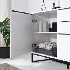 Fredriks Sideboard White Hall II - Matt Weiß / Schwarz -Wohnzimmermöbel boutique en ligne 1000218367 210521 08364500005 DETAILS P000000001000218367