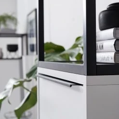 Fredriks Schrank White Hall II - Matt Weiß / Schwarz -Wohnzimmermöbel boutique en ligne 1000218376 210316 08061900021 DETAILS P000000001000218376