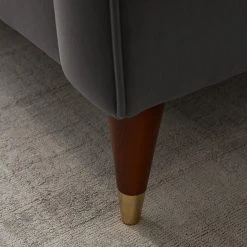 Red Living Sofa Suzy (2,5-Sitzer) - Samt Ravi: Grau -Wohnzimmermöbel boutique en ligne 1000227441 210506 10194700191 DETAILS P000000001000227441