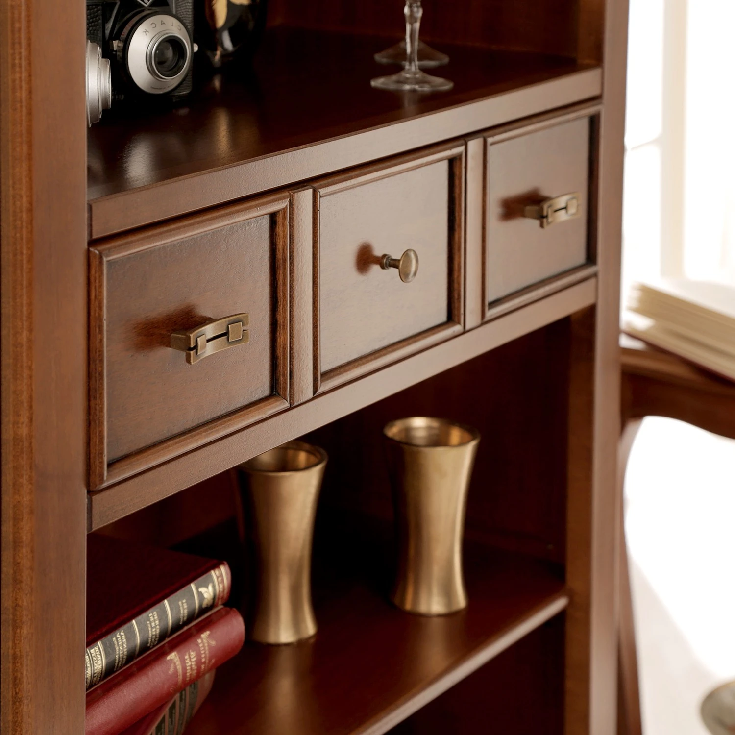 Ridgevalley Regal Brieux II - Echtholzfurnier - Tulpenbaum Antik 5 Ridgevalley Regal Brieux II - Echtholzfurnier - Tulpenbaum Antik – Bild 5