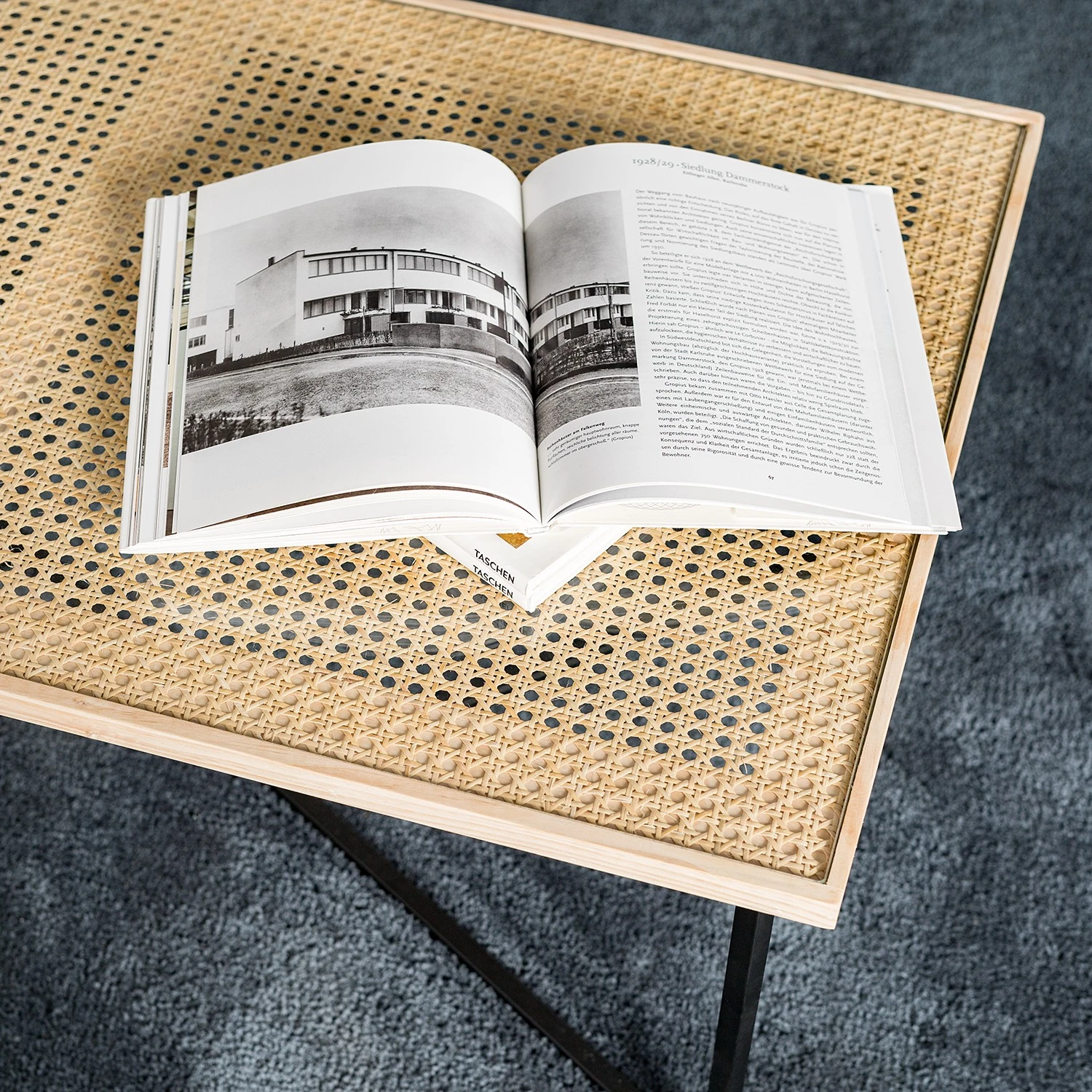 Loftscape Couchtisch Boissay - Wiener Geflecht / Metall - Kiefer / Schwarz 6 Loftscape Couchtisch Boissay - Wiener Geflecht / Metall - Kiefer / Schwarz – Bild 6