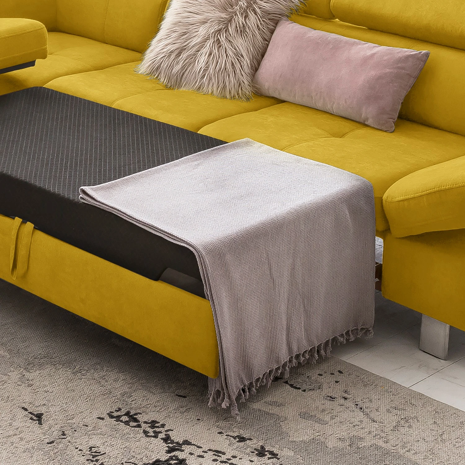 Loftscape Ecksofa Calau - Microfaser - Microfaser Enza: Senfgelb - Ottomane davorstehend links - Mit Schlaffunktion 9 Loftscape Ecksofa Calau - Microfaser - Microfaser Enza: Senfgelb - Ottomane davorstehend links - Mit Schlaffunktion – Bild 9