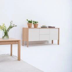 Studio Copenhagen Sideboard Maayka I - Eiche teilmassiv - Mushroom Creme / Eiche Hell 27 Studio Copenhagen Sideboard Maayka I - Eiche teilmassiv - Mushroom Creme / Eiche Hell -Wohnzimmermöbel boutique en ligne 1000277378 211012 153646000022 MOOD DETAILS P000000001000277378 mood