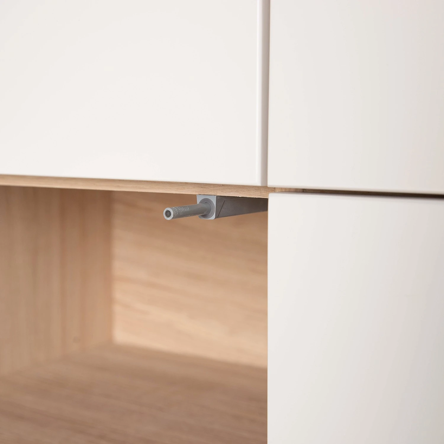 Studio Copenhagen Sideboard Maayka III - Eiche teilmassiv - Mushroom Creme / Eiche Hell 9 Studio Copenhagen Sideboard Maayka III - Eiche teilmassiv - Mushroom Creme / Eiche Hell – Bild 9