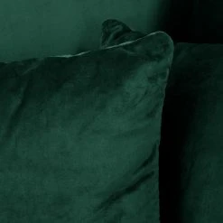 Norrwood Ecksofa Meyford - Samt Ravi: Antikgrün - Ottomane davorstehend rechts - Mit Hocker 48 Norrwood Ecksofa Meyford - Samt Ravi: Antikgrün - Ottomane davorstehend rechts - Mit Hocker -Wohnzimmermöbel boutique en ligne 1000330133 220304 084 DETAILS P000000001000330133