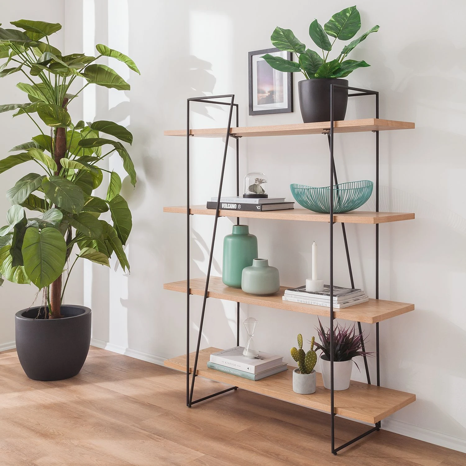 Studio Copenhagen Regal Anadyr - Schwarz / Esche 2 Studio Copenhagen Regal Anadyr - Schwarz / Esche – Bild 2