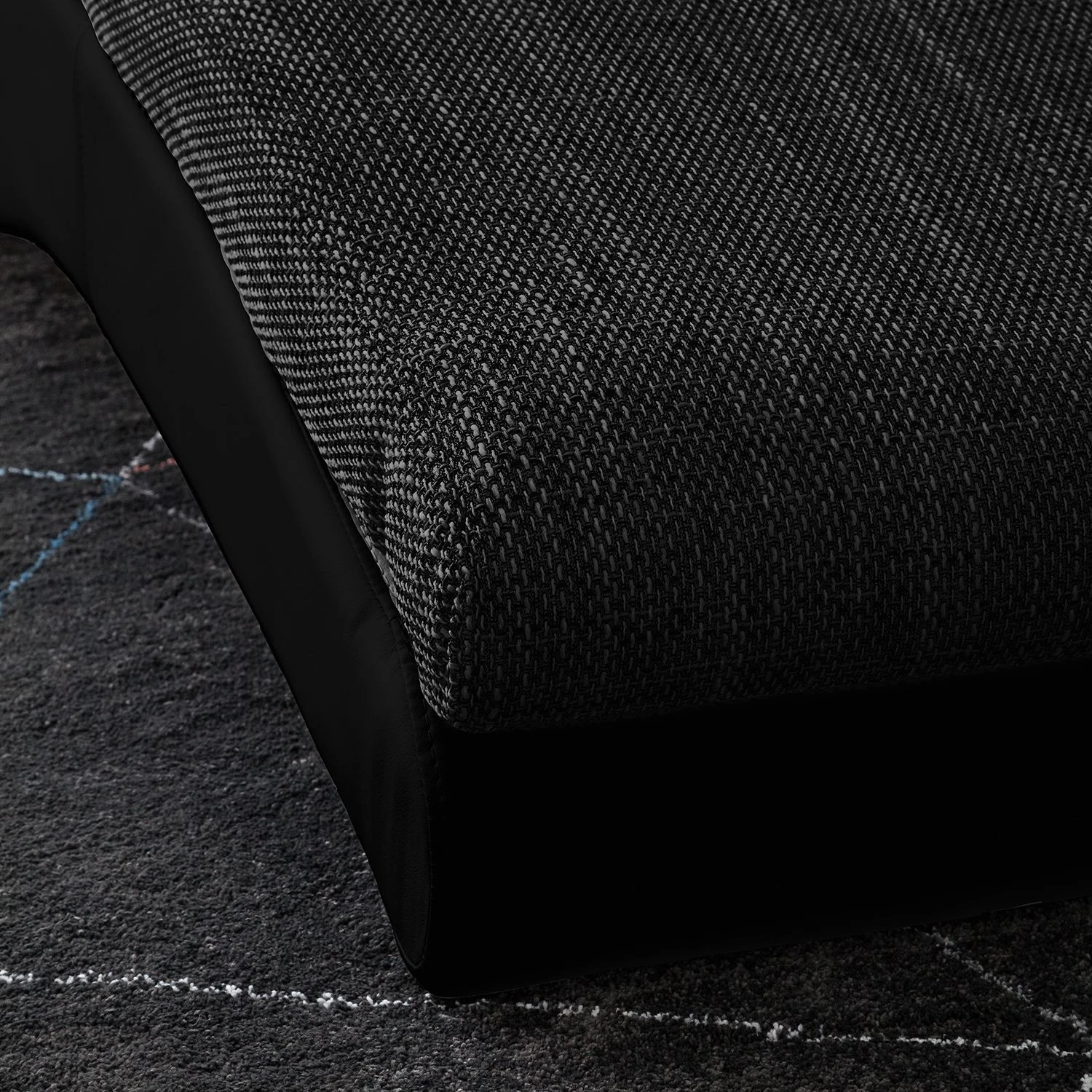 Roomscape Relaxliege Carson - Kunstleder/Strukturstoff Schwarz 10 Roomscape Relaxliege Carson - Kunstleder/Strukturstoff Schwarz – Bild 10