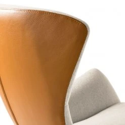 Studio Copenhagen Sessel Hepburn I - Beige / Cognac - Eiche Dunkel -Wohnzimmermöbel boutique en ligne sessel hepburn webstoff echtleder beige cognac 5020836