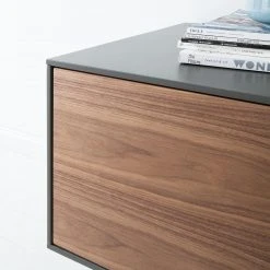 Studio Copenhagen TV-Lowboard Payara - Echtholzfurnier - Walnuss / Anthrazit -Wohnzimmermöbel boutique en ligne tv lowboard payara walnuss schwarz 4372780